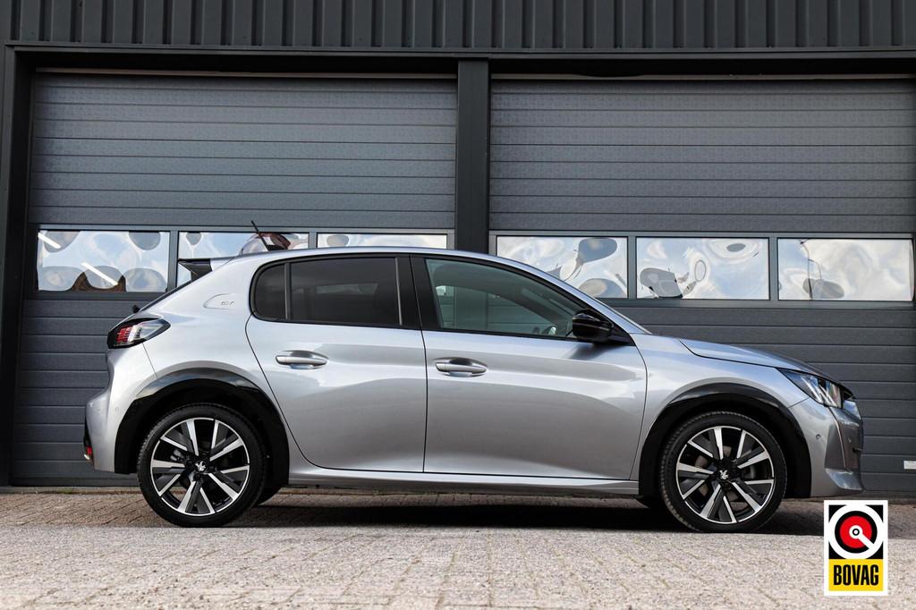 Peugeot 208 1.2 PureTech GT /LED/3D-COCKPIT/CAMERA/CARPLAY/K, 101 pk, Gebruikt, 1199 cc, Met garantie (alle)