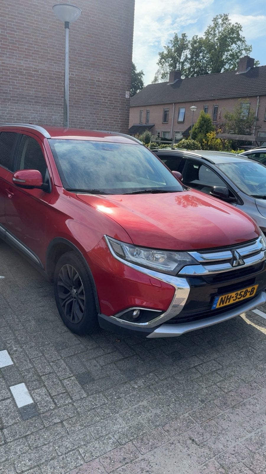 Mitsubishi Outlander 2.0 MPI 2WD CVT 2017 Rood, Auto's, 1998 cc, Outlander, 4 cilinders, 1435 kg