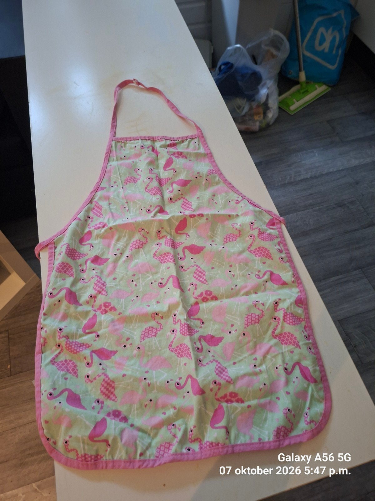 Kinder schort met flamingo print, Onbekend, Ophalen of Verzenden, Zo goed als nieuw
