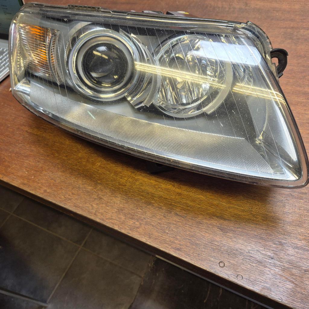 Koplamp AUDI A6/S6 rechts onderdeel 4F0941004, Ophalen, Gebruikt, Audi