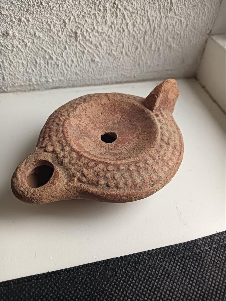 Romeinse olielamp bodemvondst, Antiek en Kunst, Antiek | Keramiek en Aardewerk, Ophalen of Verzenden