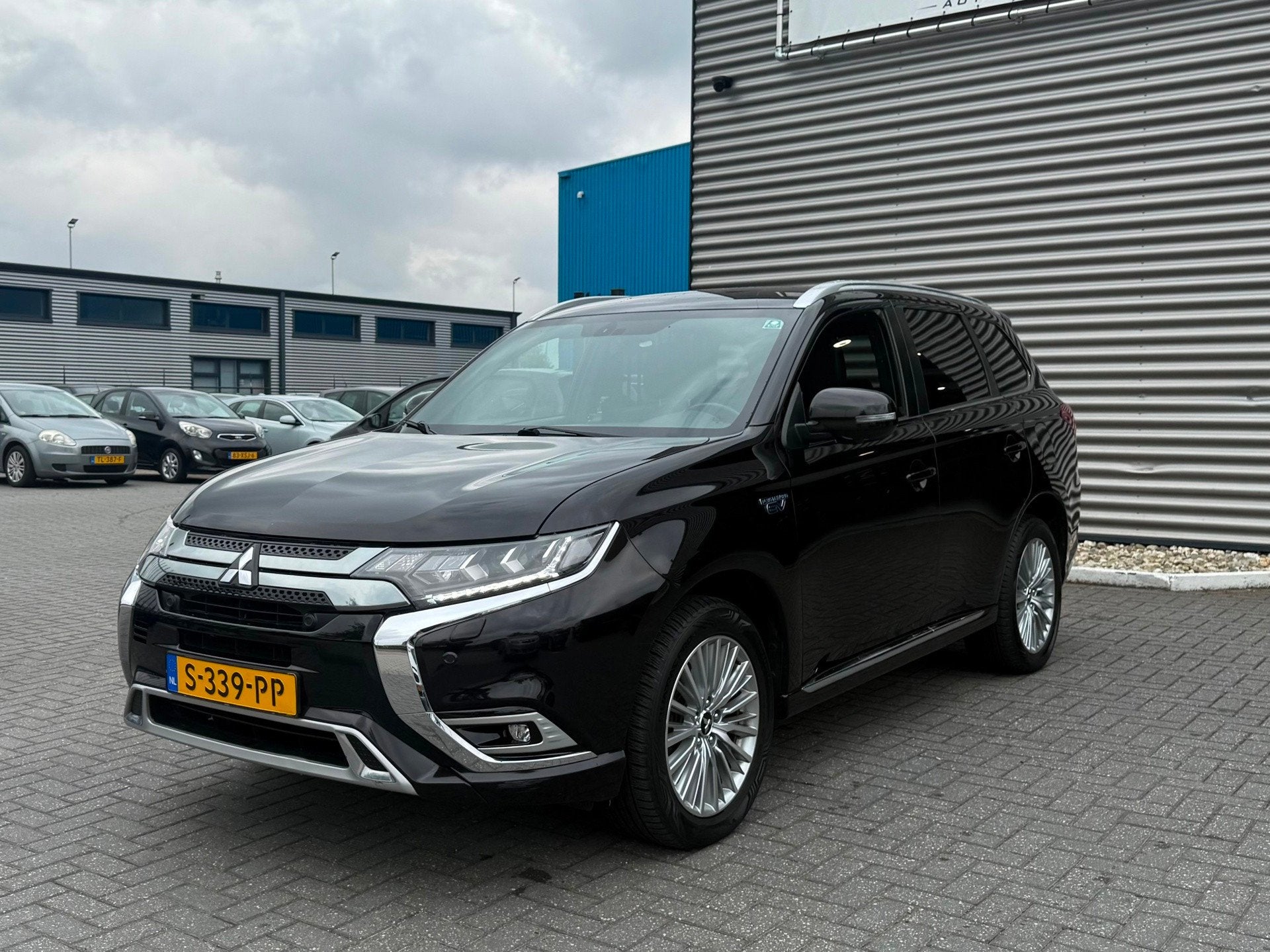 Mitsubishi Outlander 2.4 PHEV S-Edition, Automaat, 135 pk, Euro 6, 4 cilinders