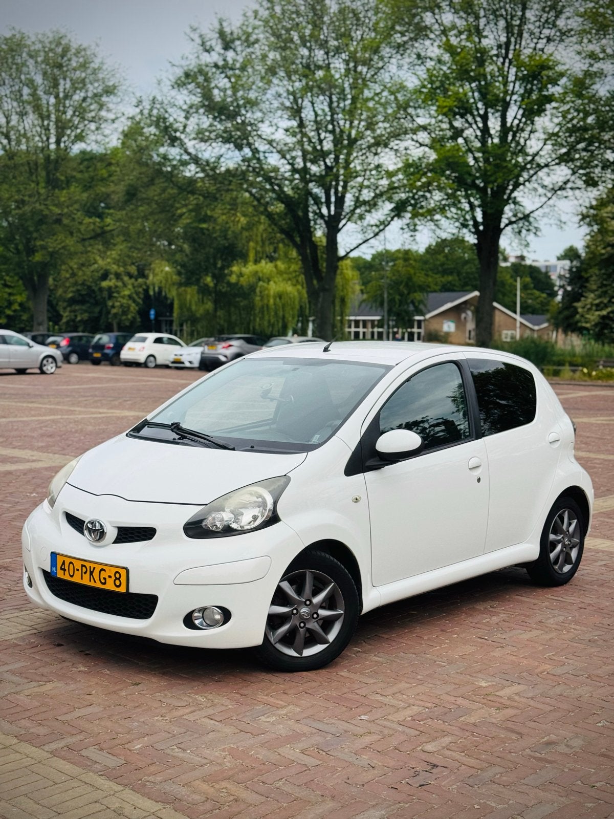 Nette Toyota Aygo (2011) – Tweede eigenaar, Voorwielaandrijving, 4 stoelen, Origineel Nederlands, Handgeschakeld