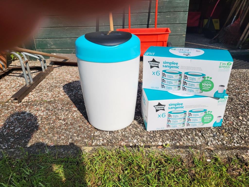 Tommee tippee luieremmer en 11 vullingen inco/baby, Kinderen en Baby's, Badjes en Verzorging, Ophalen, Nieuw, Luieremmer