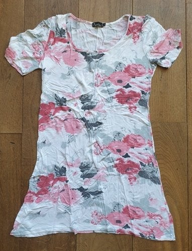 Wit Zomerjurkje met Bloemprint Realize (L), Wit, Maat 42/44 (L), Ophalen of Verzenden, Knielengte