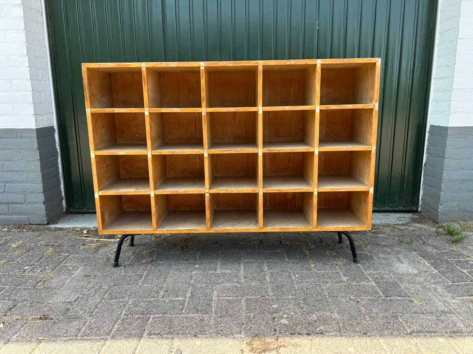 Vintage kast oudd schoolkast, Ophalen
