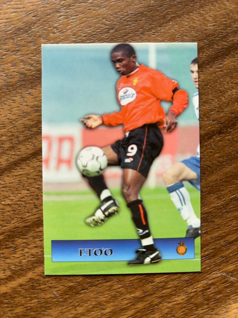 Samuel Eto'o Spelerskaart - Liga 2002 Superstars, Hobby en Vrije tijd, Stickers en Plaatjes, Nieuw, Ophalen of Verzenden