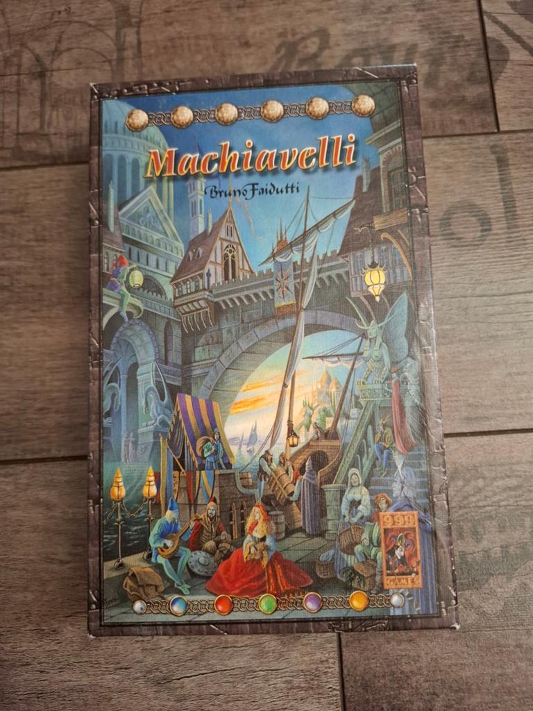 Machiavelli gaaf kaart spel, Vijf spelers of meer, Ophalen of Verzenden, Zo goed als nieuw, 999 Games bv