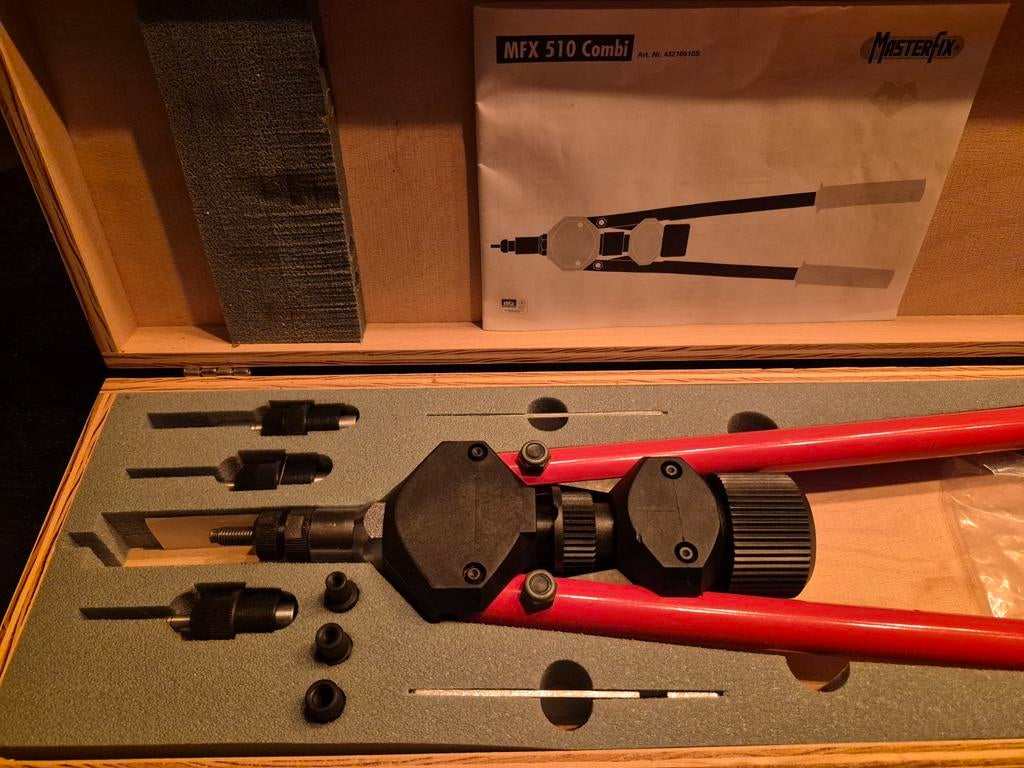 Masterfix MFX 510 Combi blindklinktang in houten kist, Doe-het-zelf en Verbouw, Ophalen of Verzenden, Gebruikt