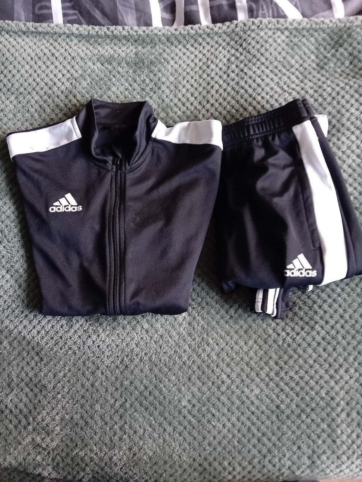 Adidas trainingspak - Boven S, Onder M, Maat 38/40 (M), Adidas, Zwart, Ophalen of Verzenden