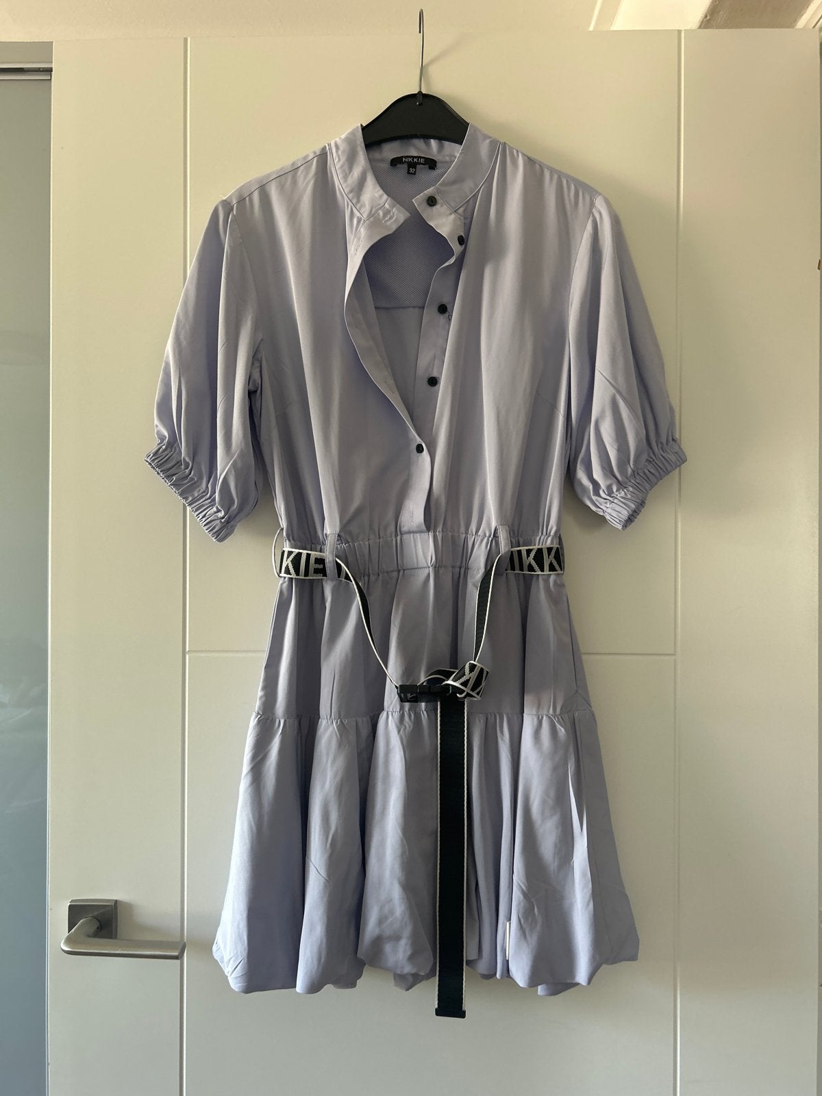 Nikkie jurk met riem - Maat 32, Paars, Ophalen of Verzenden, Zo goed als nieuw, Maat 34 (XS) of kleiner