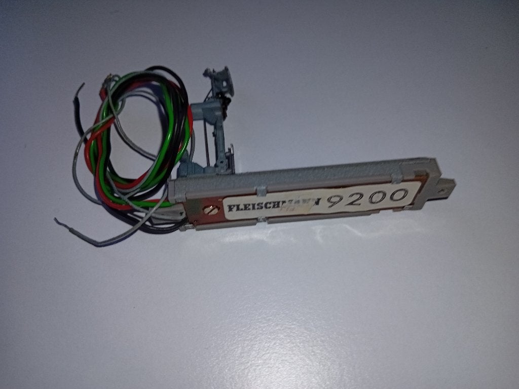 Fleischmann Magic Train 9200 seinpaal met bedrading, Gebruikt, Overige typen, Ophalen of Verzenden, Fleischmann