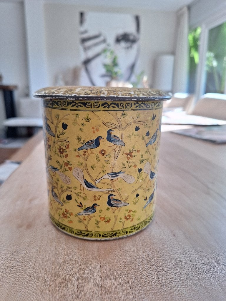 Mooi gezellig vintage blik geel met pauwen en vogels, Verzamelen, Ophalen of Verzenden, Gebruikt, Overige