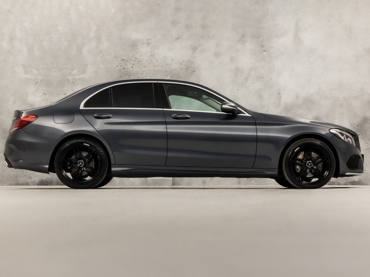 Mercedes-Benz C-Klasse 180 AMG Sport 156Pk Automaat (NAVIGAT, Auto's, Automaat, 12 maanden, Bedrijf, Sedan