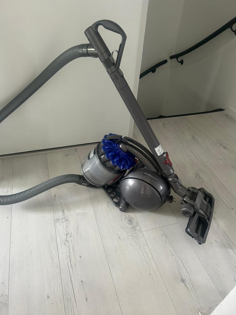 Dyson stofzuiger, Ophalen, Zo goed als nieuw, 1200 tot 1600 watt