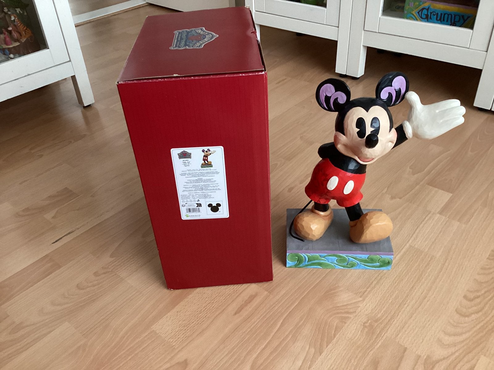 Disney traditions mickey 37 cm met doos, Ophalen of Verzenden, Mickey Mouse, Zo goed als nieuw, Beeldje of Figuurtje