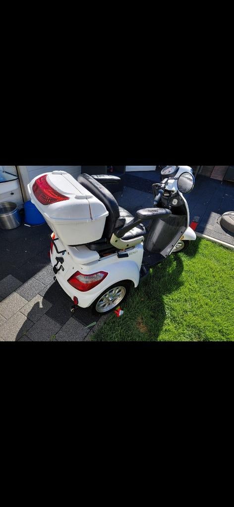 Electriche scooter, Ophalen of Verzenden, Zo goed als nieuw, Elektrisch, Overige modellen