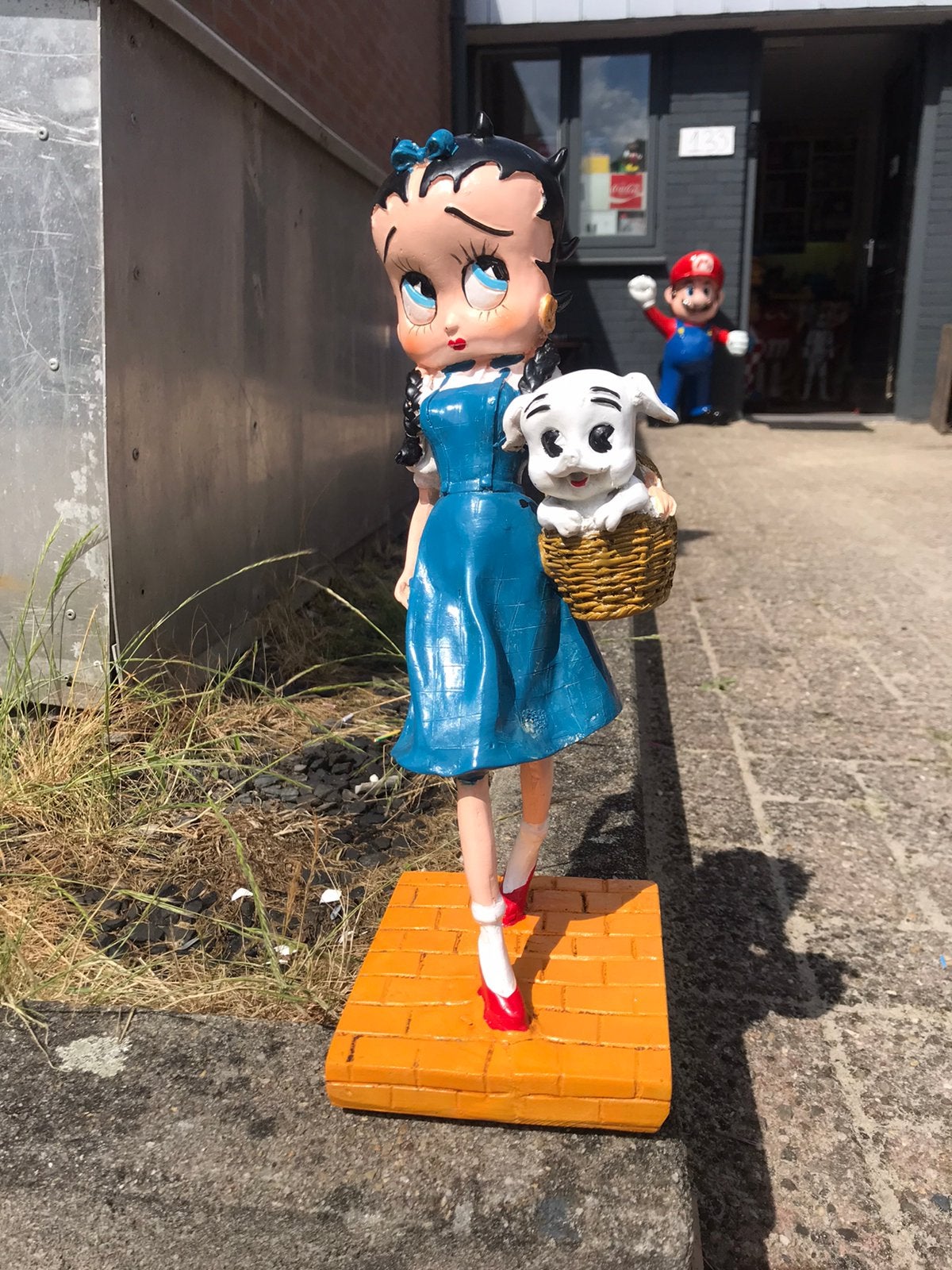 Betty Boop beeld met hondje, Ophalen, Zo goed als nieuw, Mens