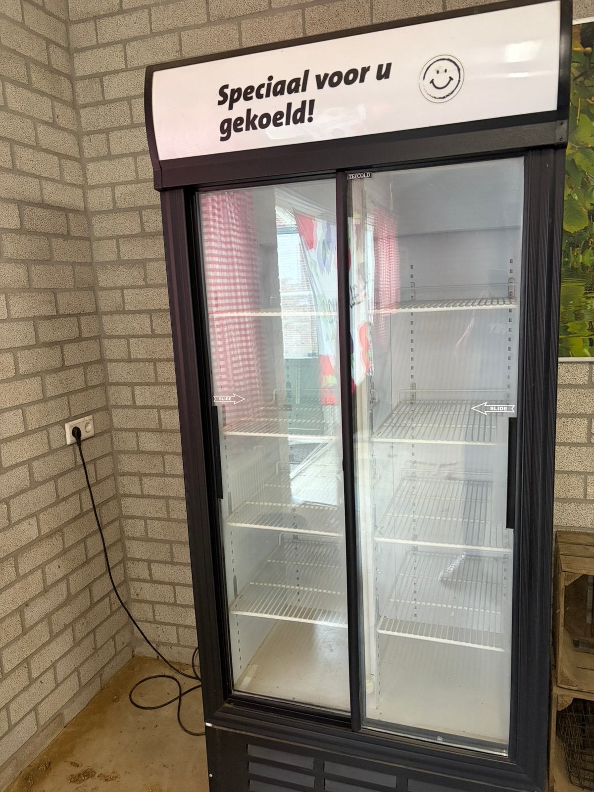 Frisdranken koelkast, Ophalen, Zonder vriesvak, 200 liter of meer, 160 cm of meer