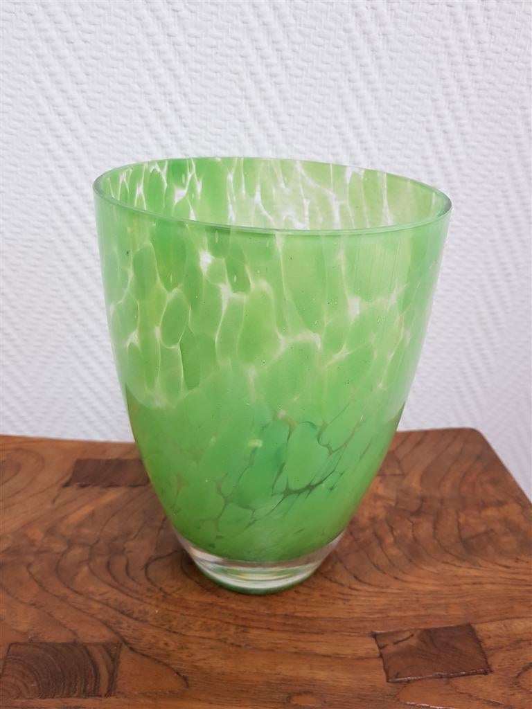 D123 Glazen vaas, gewolkt, hoog ong. 20,5 cm, Blauw, Ophalen of Verzenden, Minder dan 50 cm, Glas