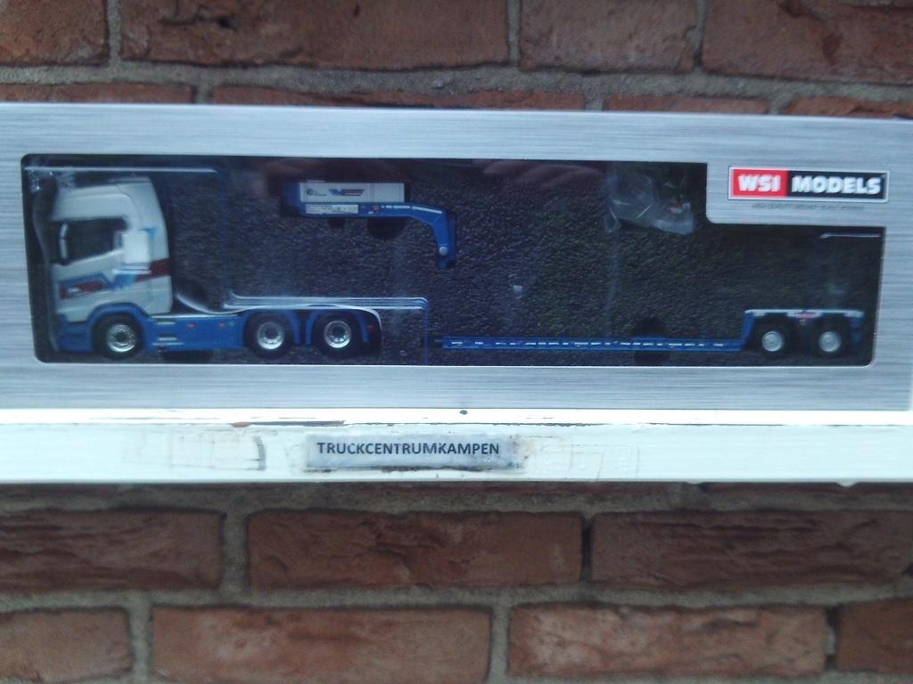 WSI  Scania  S  Highline  van  Pol  Transport., Hobby en Vrije tijd, Modelauto's | 1:50, Ophalen of Verzenden, Nieuw, Bus of Vrachtwagen