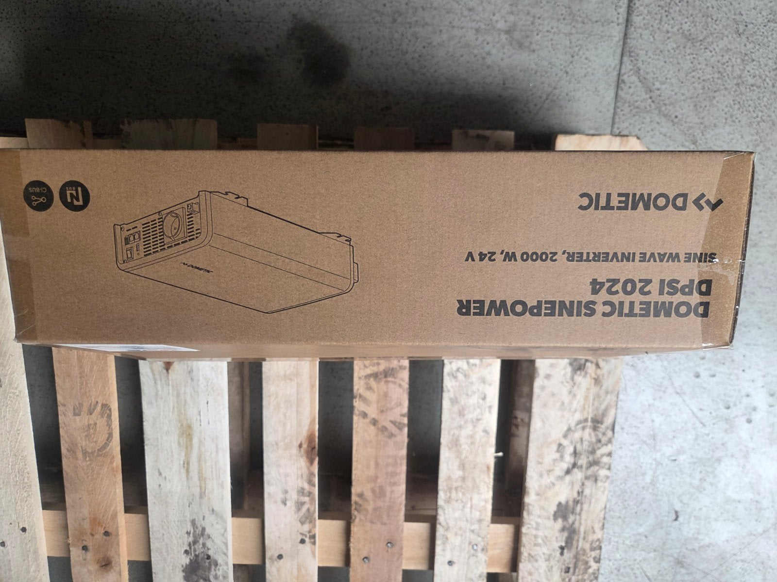 Dometic DPSI 2024 Sinewave Omvormer 2000W 24V, Ophalen of Verzenden
