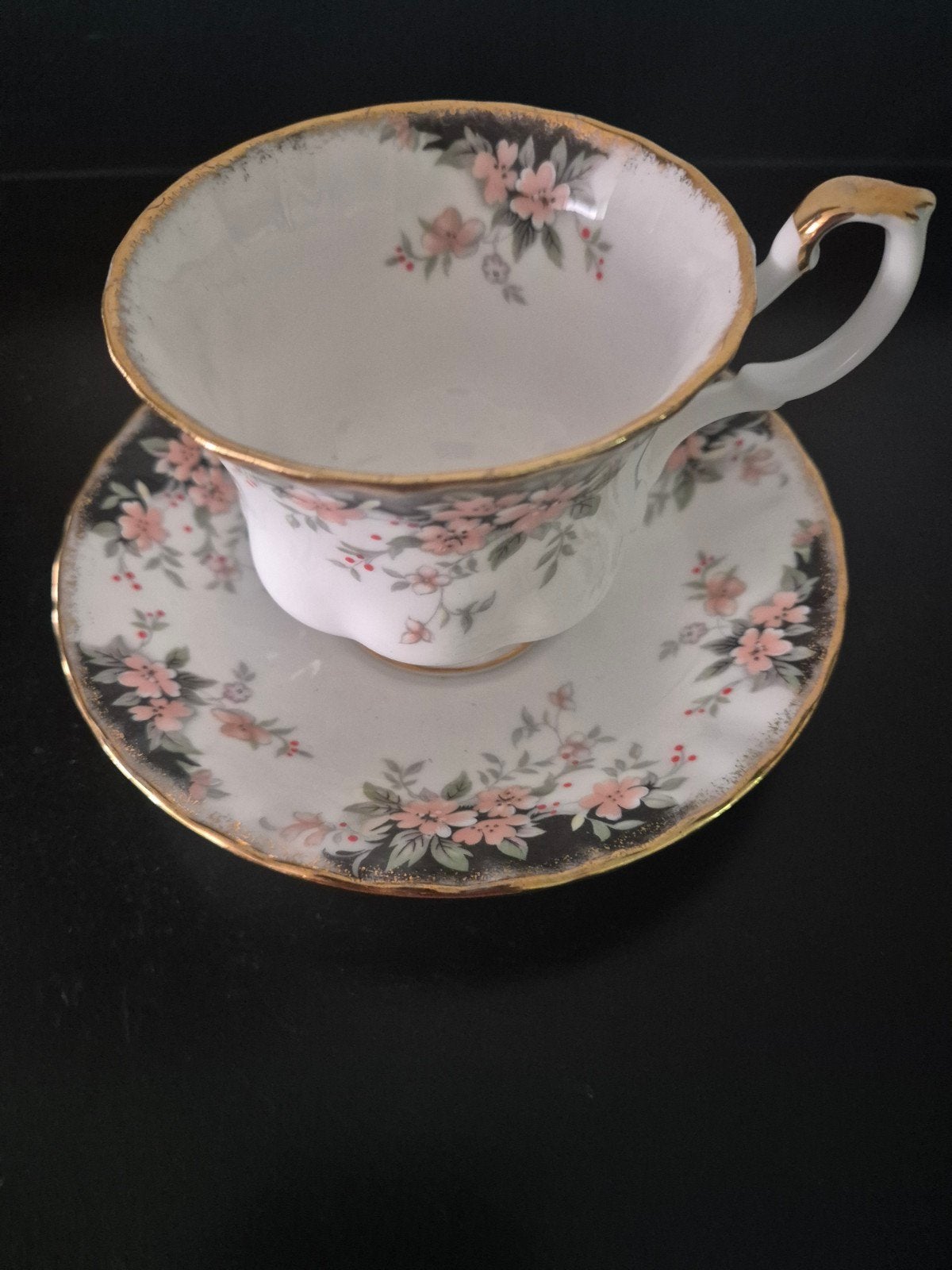 marborough royal albert porselein, Verzamelen, Porselein, Kristal en Bestek, Ophalen of Verzenden, Zo goed als nieuw, Porselein