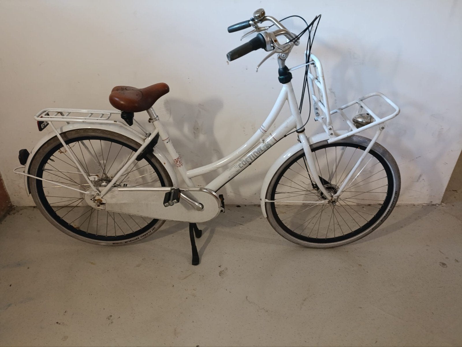 Cortina Transporter Damesfiets 28 inch - Nette Staat, 53 tot 56 cm, Zo goed als nieuw, 0 zitjes, Trommelrem