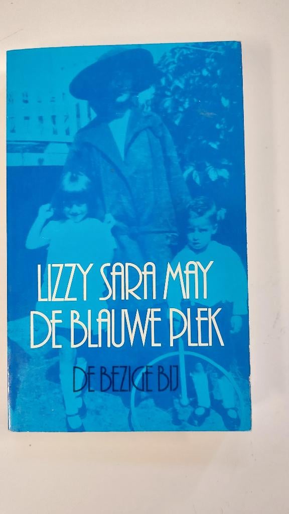 De blauwe plek, Lizzy Sara May, Ophalen of Verzenden, Gelezen, Lizzy Sara May