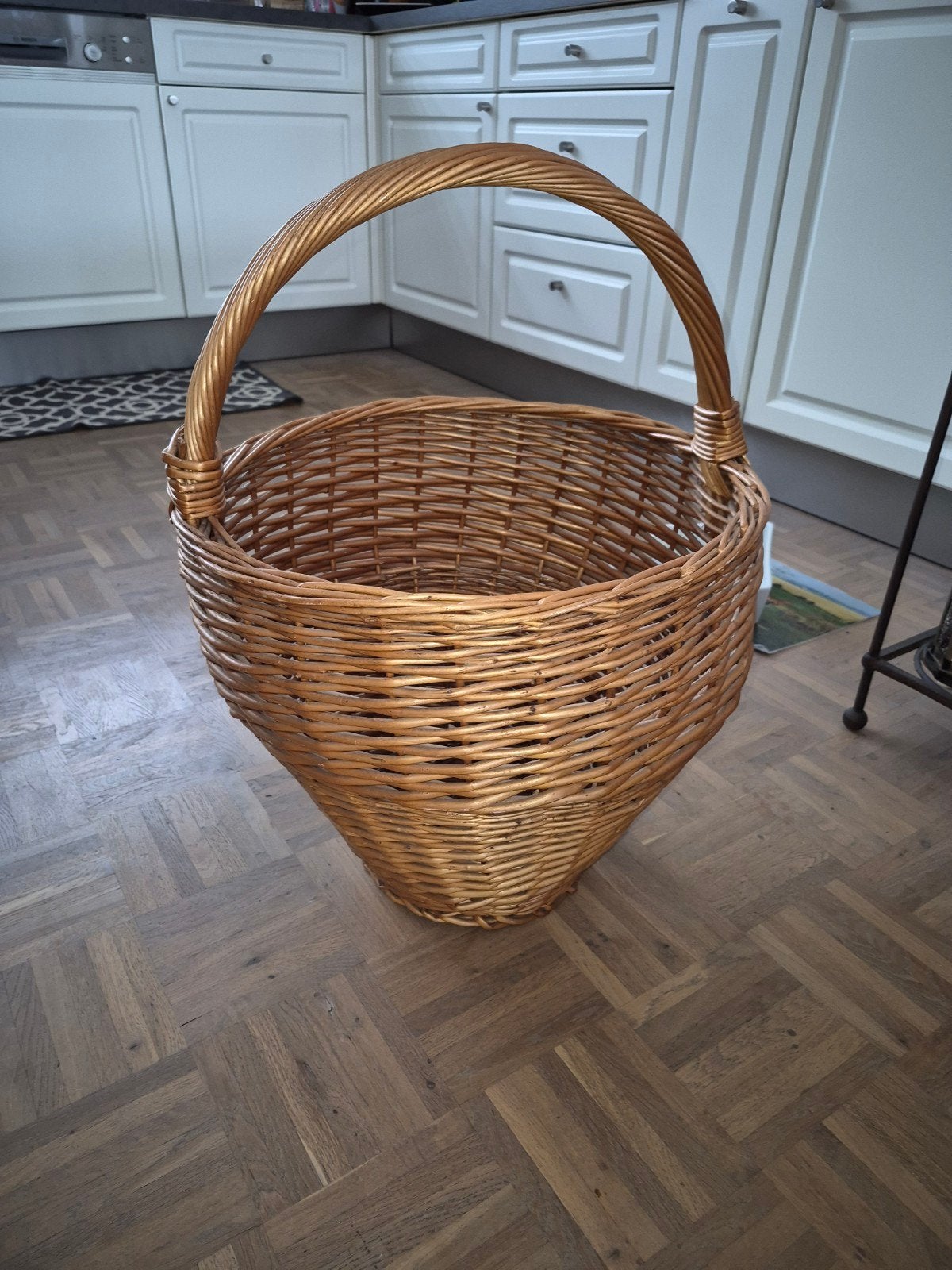 rieten mand, Huis en Inrichting, Woonaccessoires | Schalen en Manden, Ophalen, Gevlochten, Mand, Rond