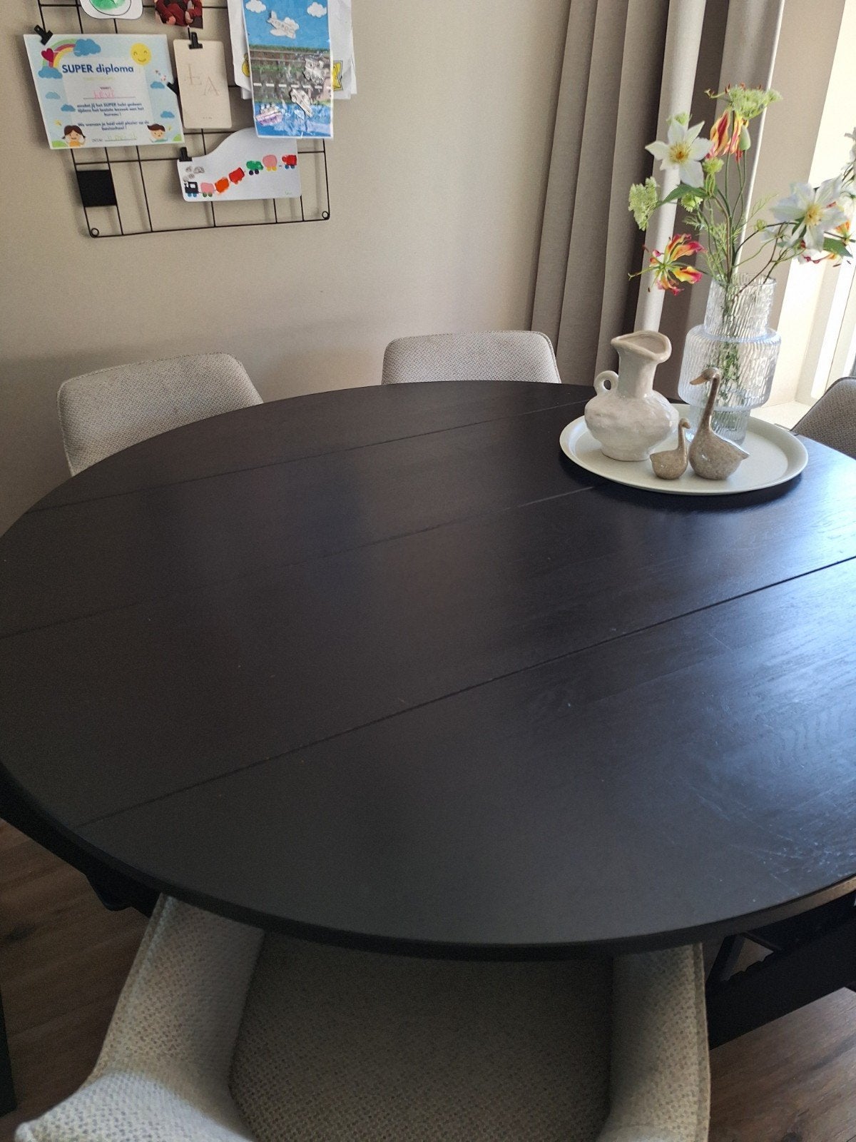 Ronde zwarte (buiten) eettafel - Ophalen eind september, Ophalen, Gebruikt, Rond, Overige houtsoorten