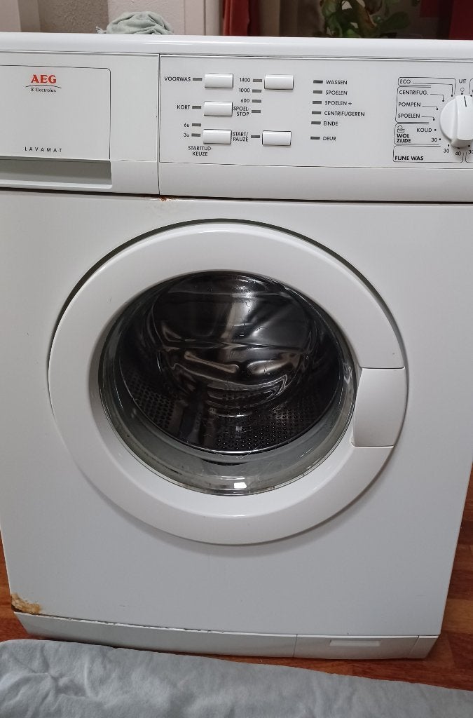 Aeg Electrolux wasmachine l54106, Witgoed en Apparatuur, Wasmachines, Ophalen, 1200 tot 1600 toeren, Gebruikt, 4 tot 6 kg