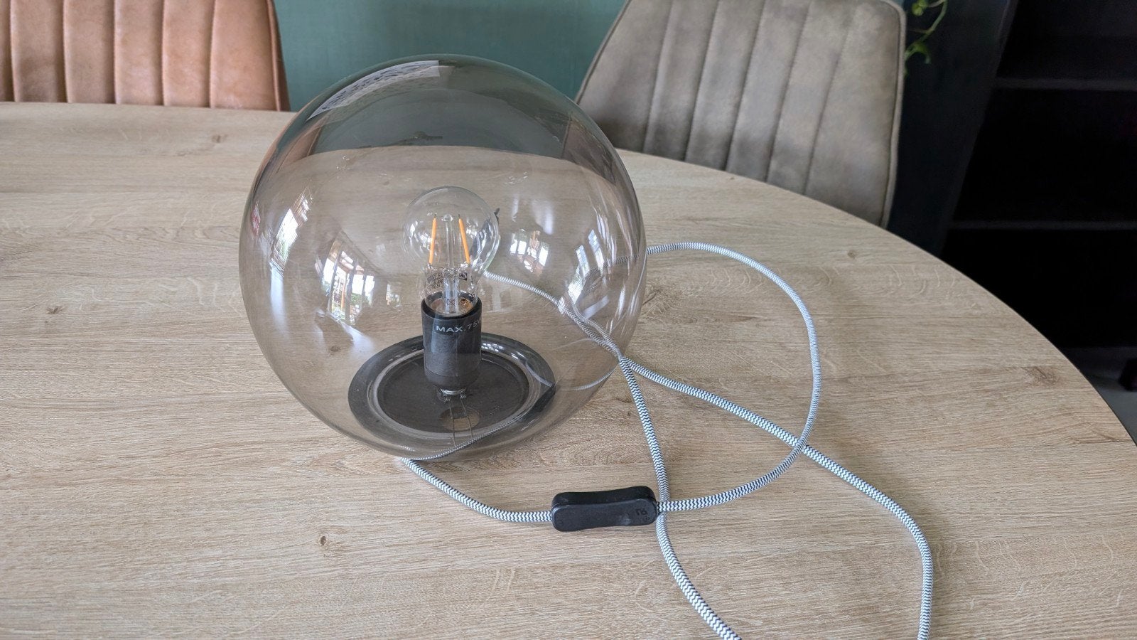 IKEA Fado Tafellamp met LED Peertje - Sfeervol Licht, Met schakelaar, Grijs, IKEA, Glas