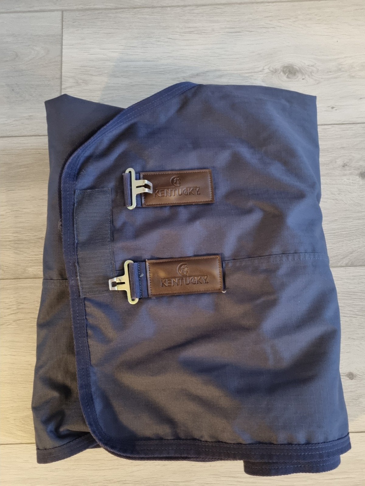 Kentucky all weather pro 0 grams regendeken 6,3, Ophalen