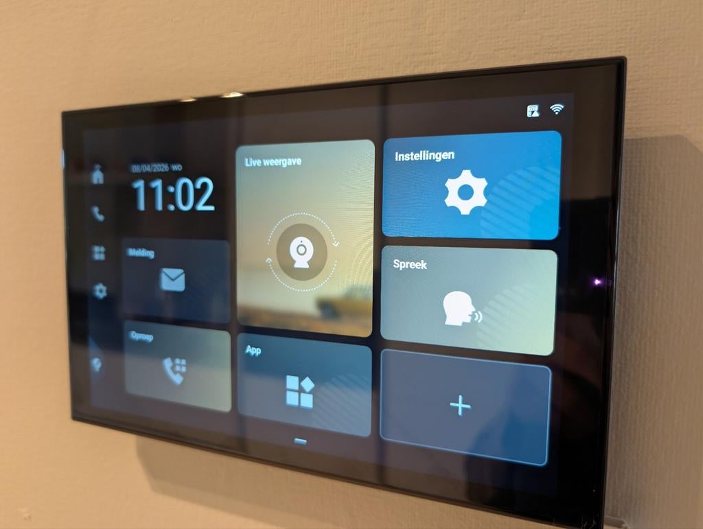 Hikvision DS-KH9570-WTE1/S - 10.1” Android Monitor Intercom