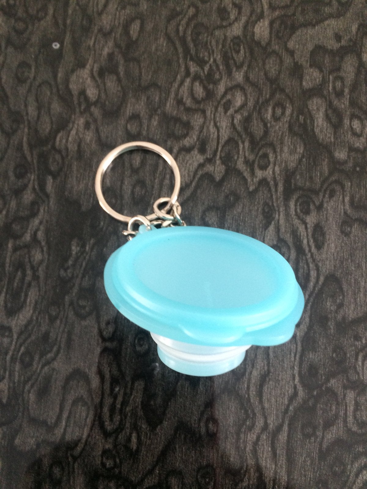 Tupperware sleutelhanger - Diverse modellen per stuk, Ophalen of Verzenden, Nieuw, Meerkleurig, Kunststof