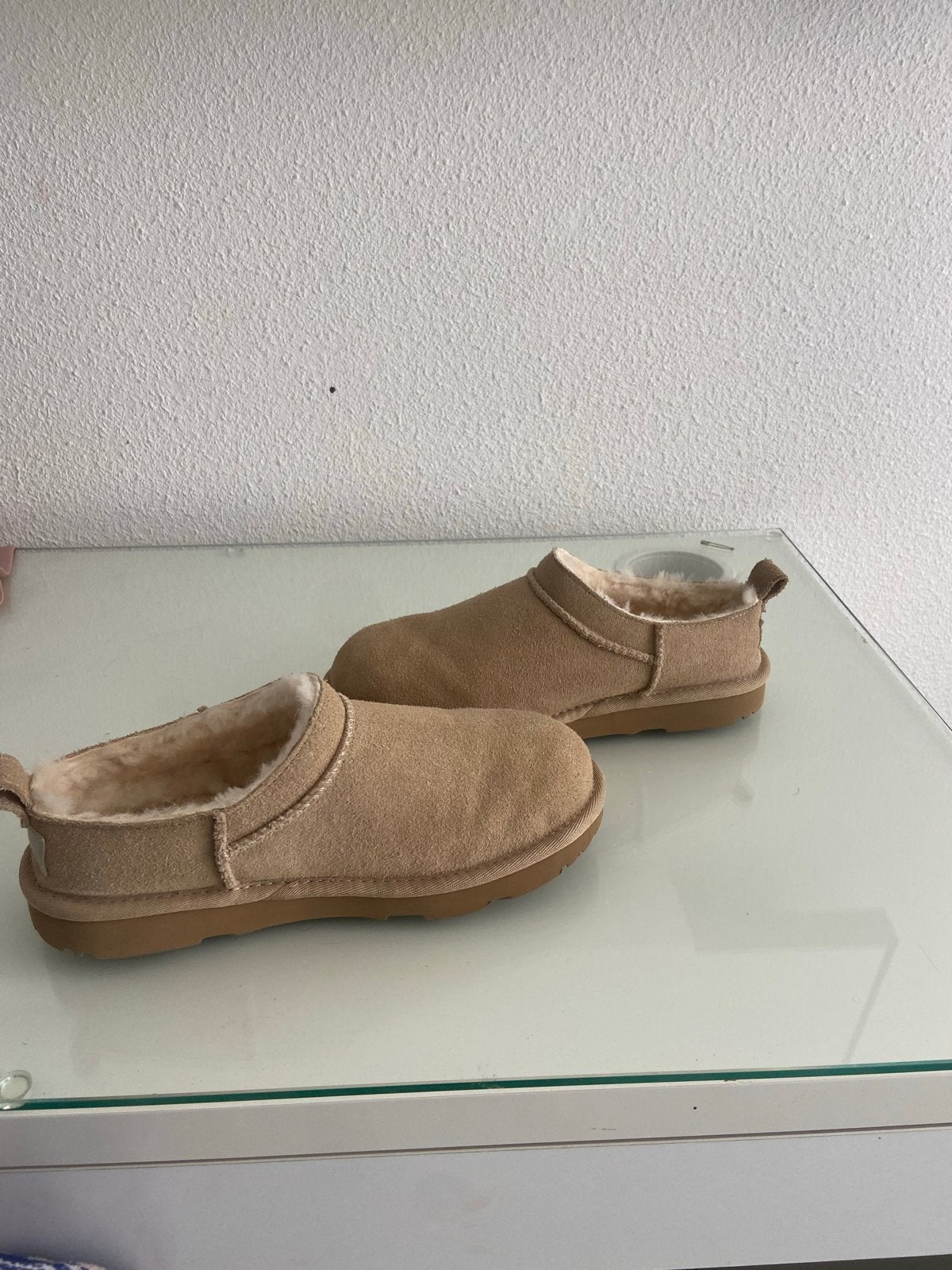 UGG Kids' Classic Micro - Maat 36, Ophalen of Verzenden, Zo goed als nieuw, Jongen of Meisje, Schoenen