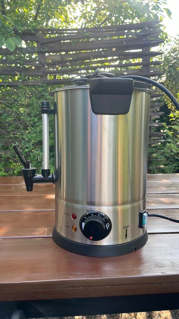 Professionele Heetwaterdispenser / Drankenkoker, 2 liter of meer, Ophalen, Zo goed als nieuw