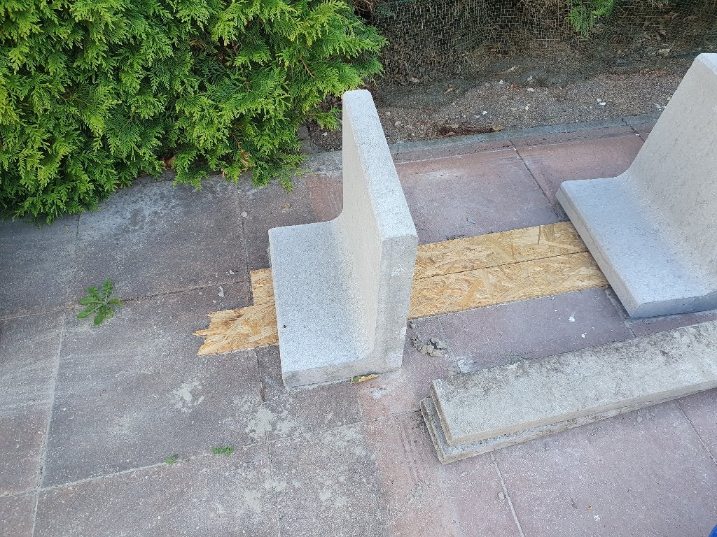 Te koop 5 L-elementen 50 x 50 x 30x 7cm, Ophalen, Gebruikt, 25 tot 50 cm, Overige typen