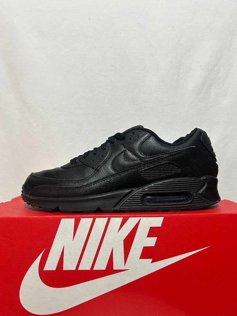 ALS NIEUW + DOOS! Maat 45,5 - Nike Air Max 90 Leather Black, Kleding | Heren, Schoenen, Zo goed als nieuw, Sneakers of Gympen
