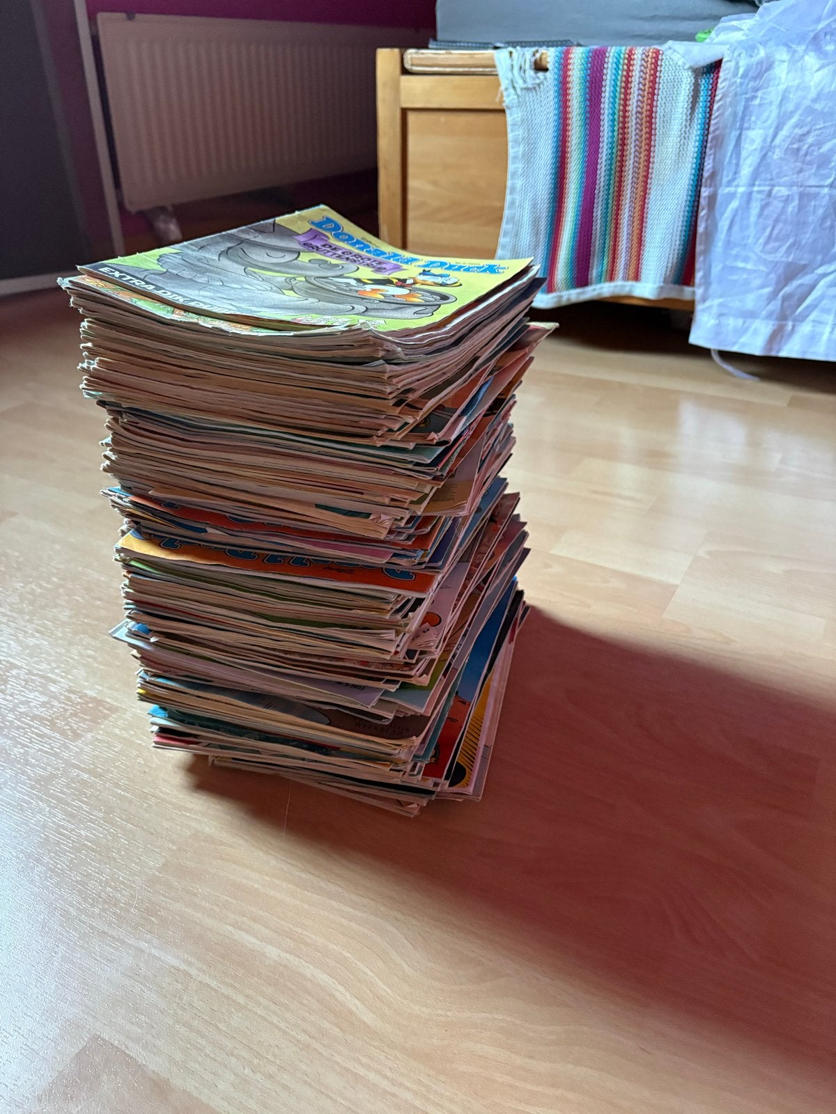 Grote stapel Donald Duck stripboeken (en Extras), Meerdere stripboeken, Ophalen of Verzenden, Gelezen