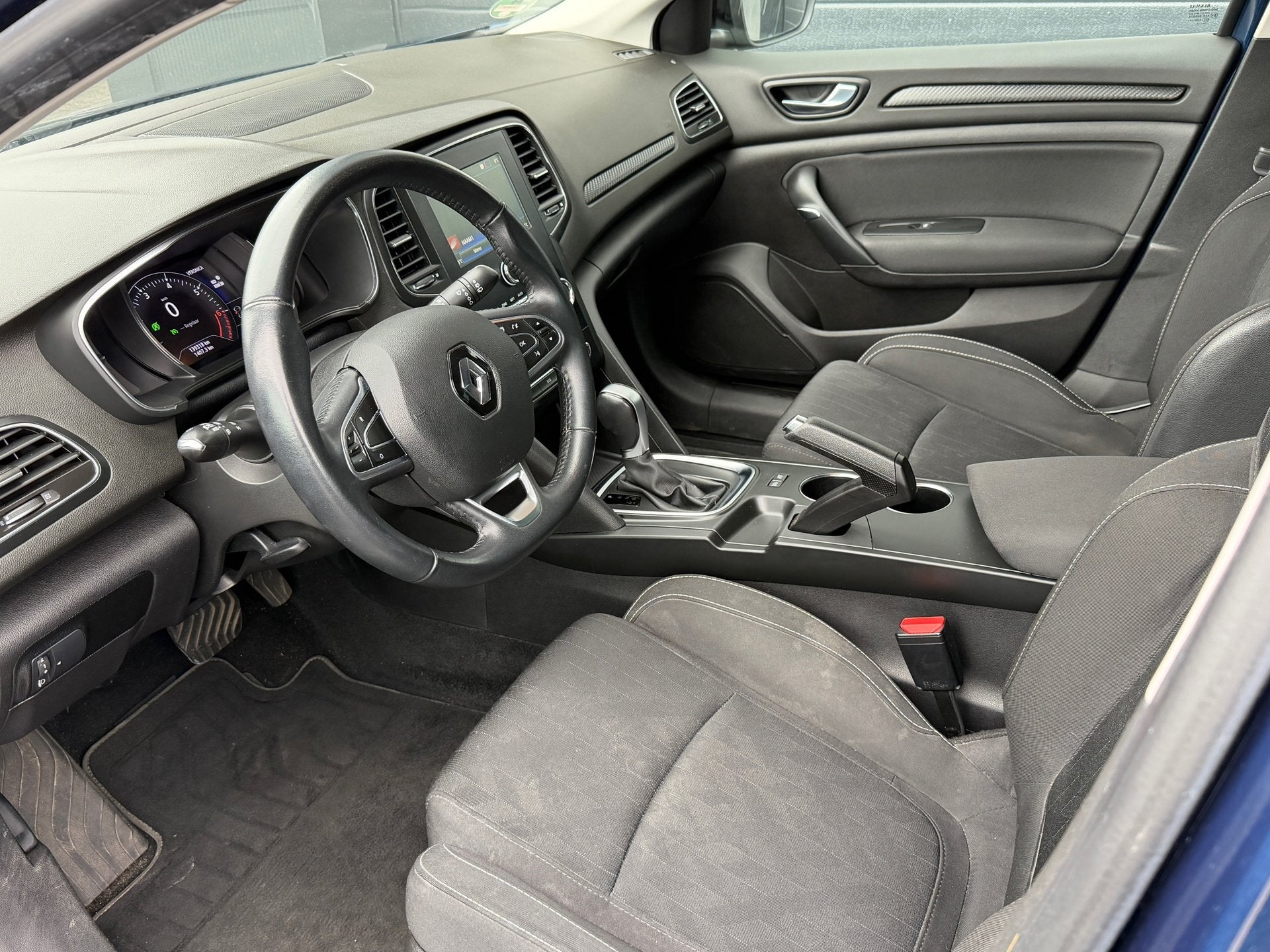 Renault Mégane Estate 1.3 TCe Intens Airco|Automaat|PDC, Gebruikt, Euro 6, 4 cilinders, 1290 kg