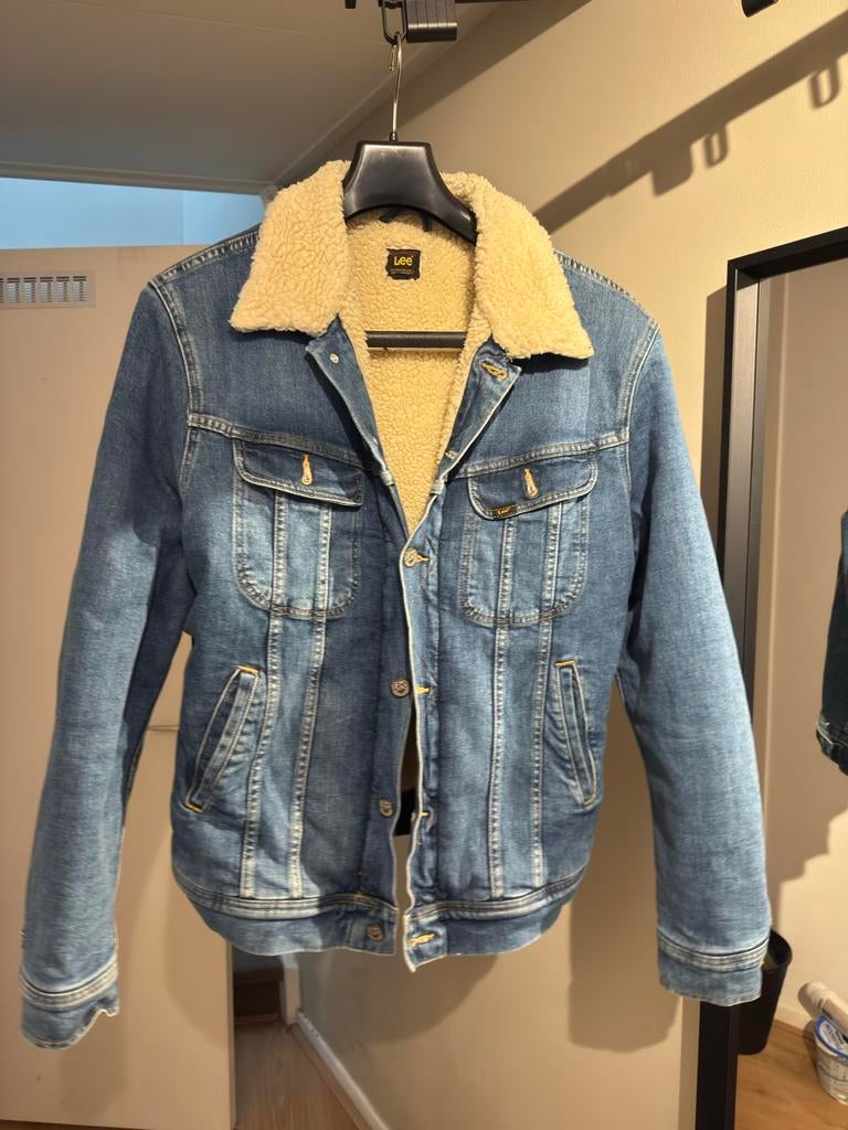 Lee spijkerjas met teddy voering, Ophalen of Verzenden, Zo goed als nieuw, Maat 48/50 (M), Blauw