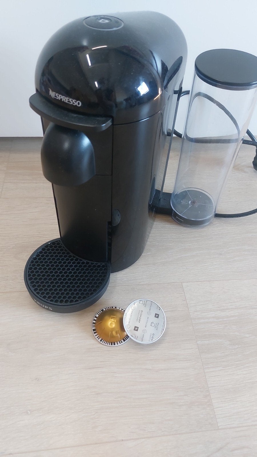 Nespresso Krups XN900 Koffiemachine met capsules, Ophalen, Gebruikt, Espresso apparaat, 1 kopje
