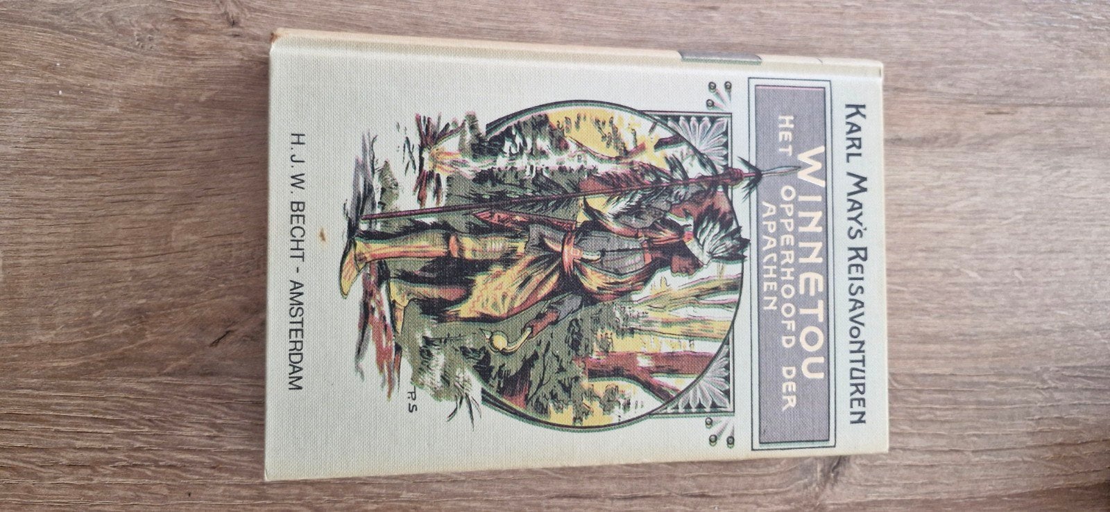 Winnetou, Karl May - 12e druk H.J.W. Becht Amsterdam, Ophalen of Verzenden, Gelezen, Karl May, Nederland