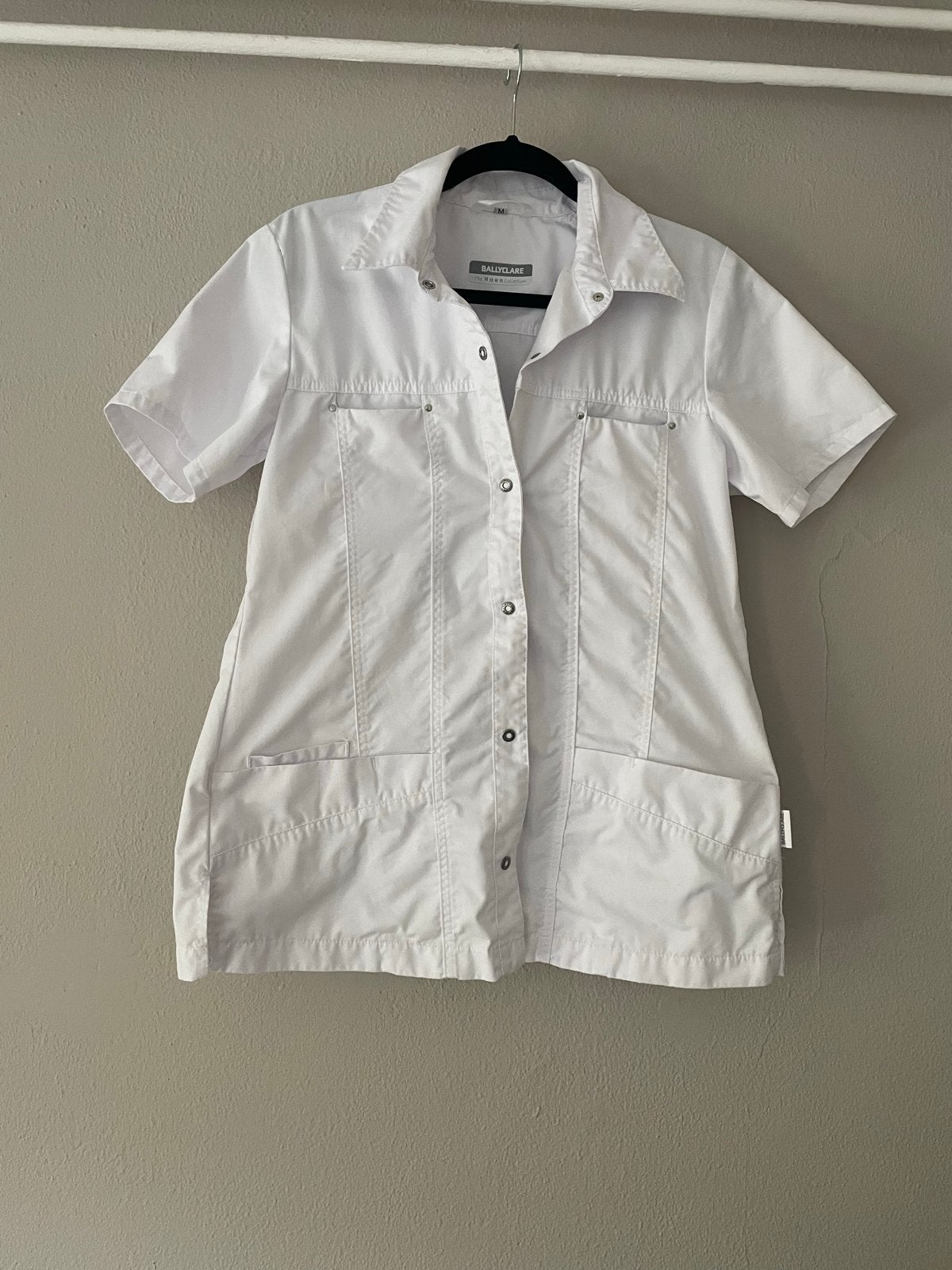 Witte (werk/zorg)jasje en broek, Kleding | Dames, Ophalen of Verzenden, Zo goed als nieuw