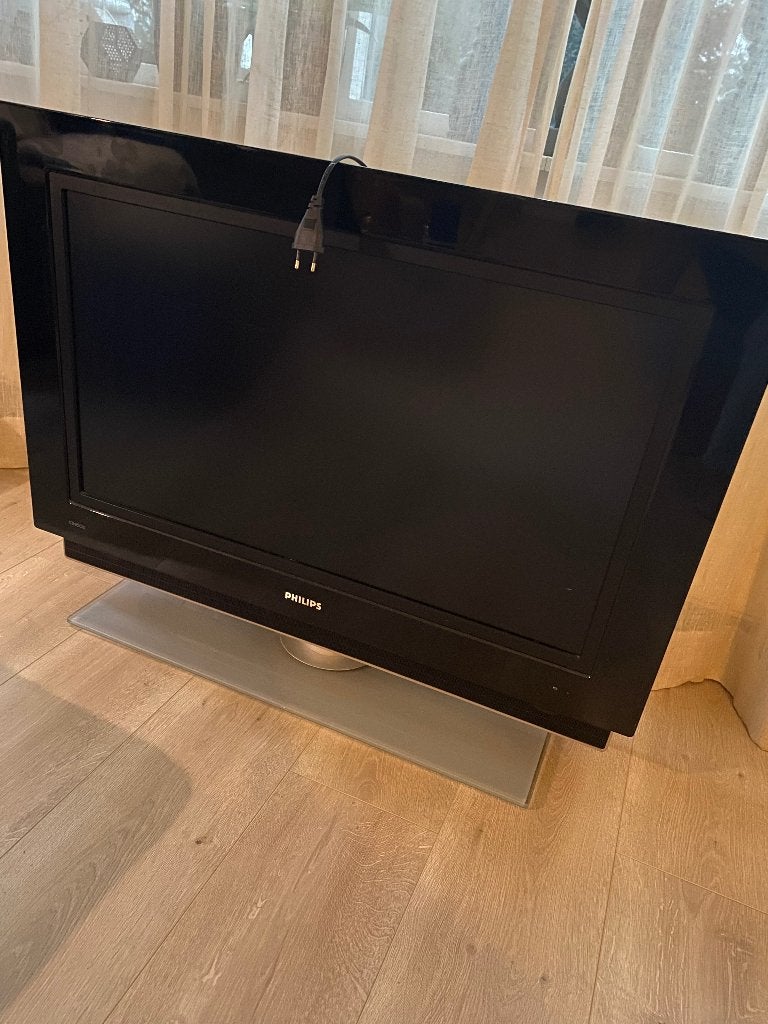 Philips LCD TV 32”, Ophalen, Philips, Gebruikt, 50 Hz