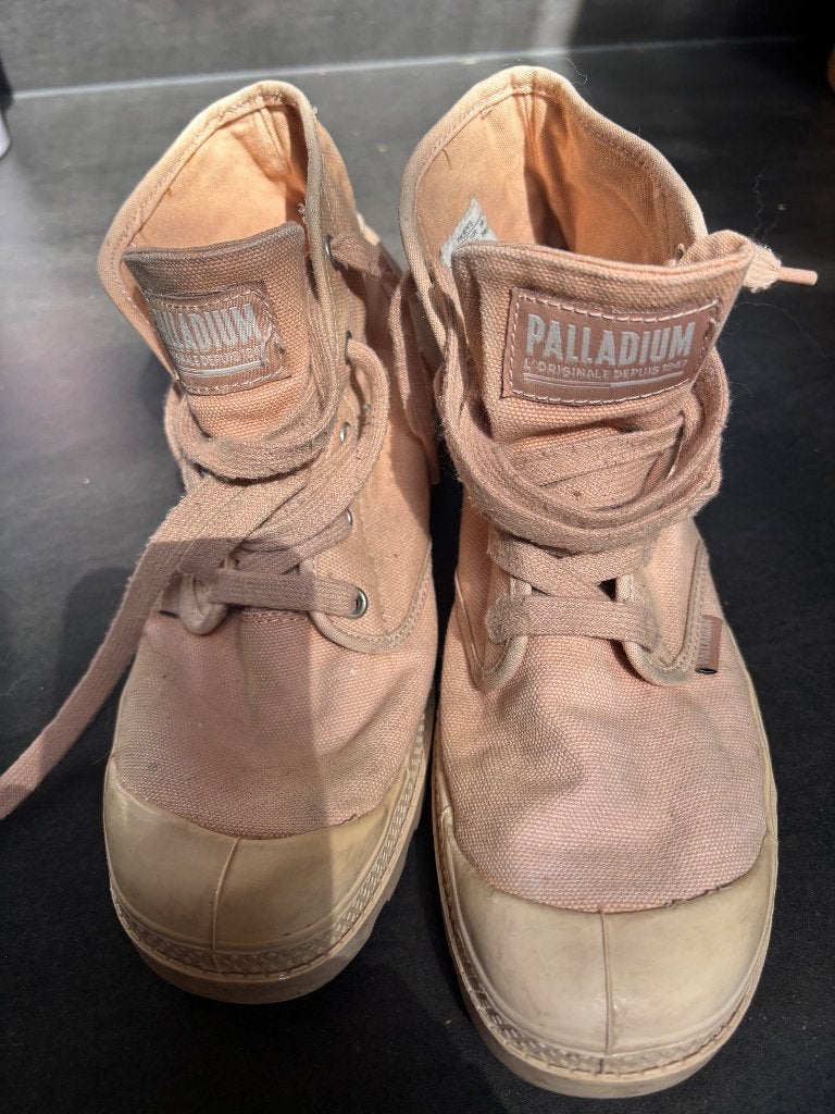 Sneakers palladium lichtroze  40, Kleding | Dames, Schoenen, Palladium, Ophalen of Verzenden, Roze, Sneakers of Gympen