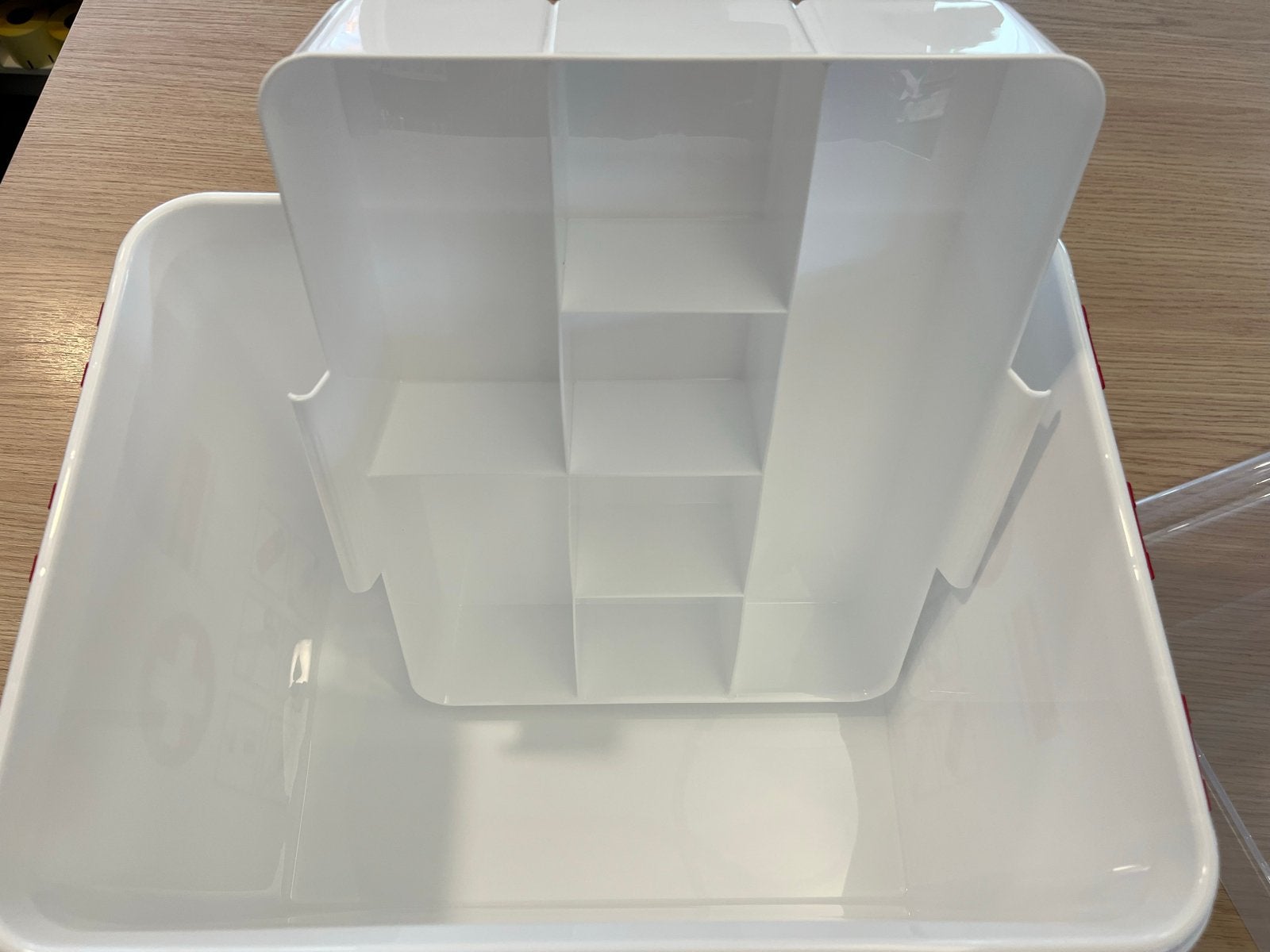 First aid opbergbox, Ophalen, Nieuw