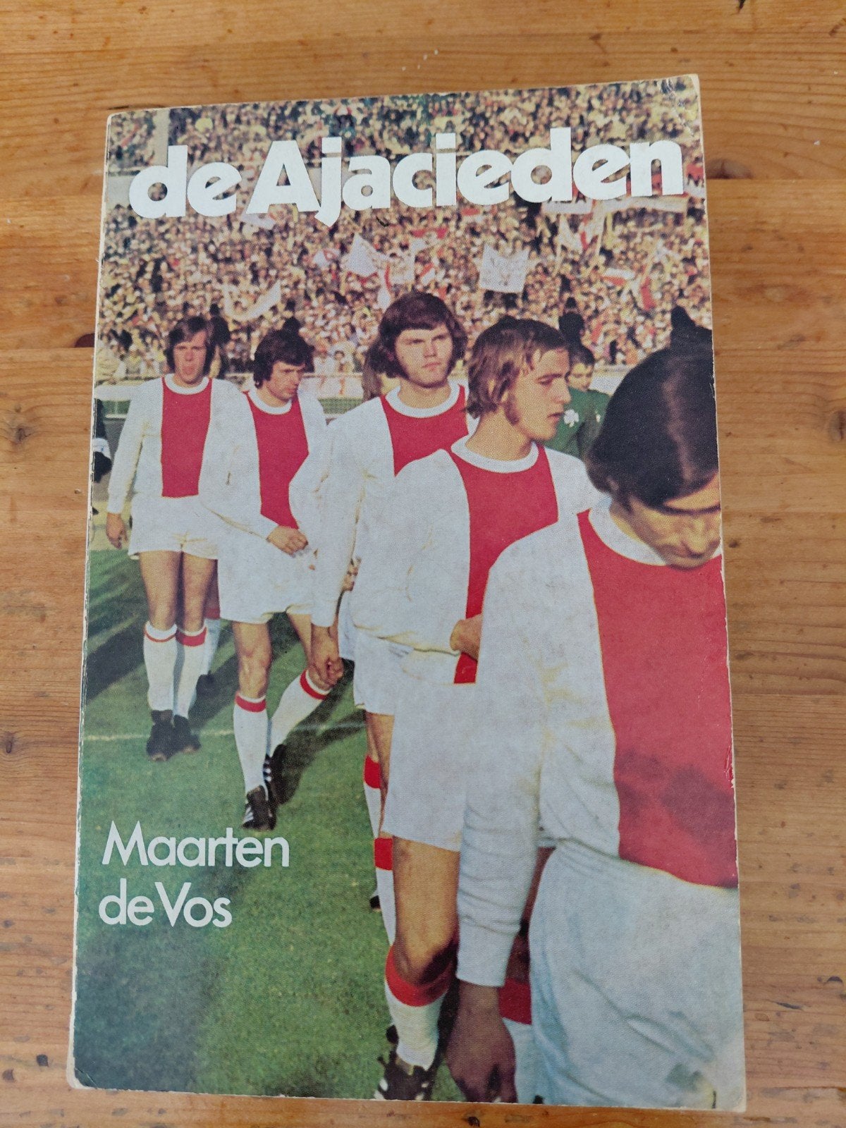 Maarten de Vos - De Ajacieden, Boeken, Sportboeken, Ophalen of Verzenden, Balsport